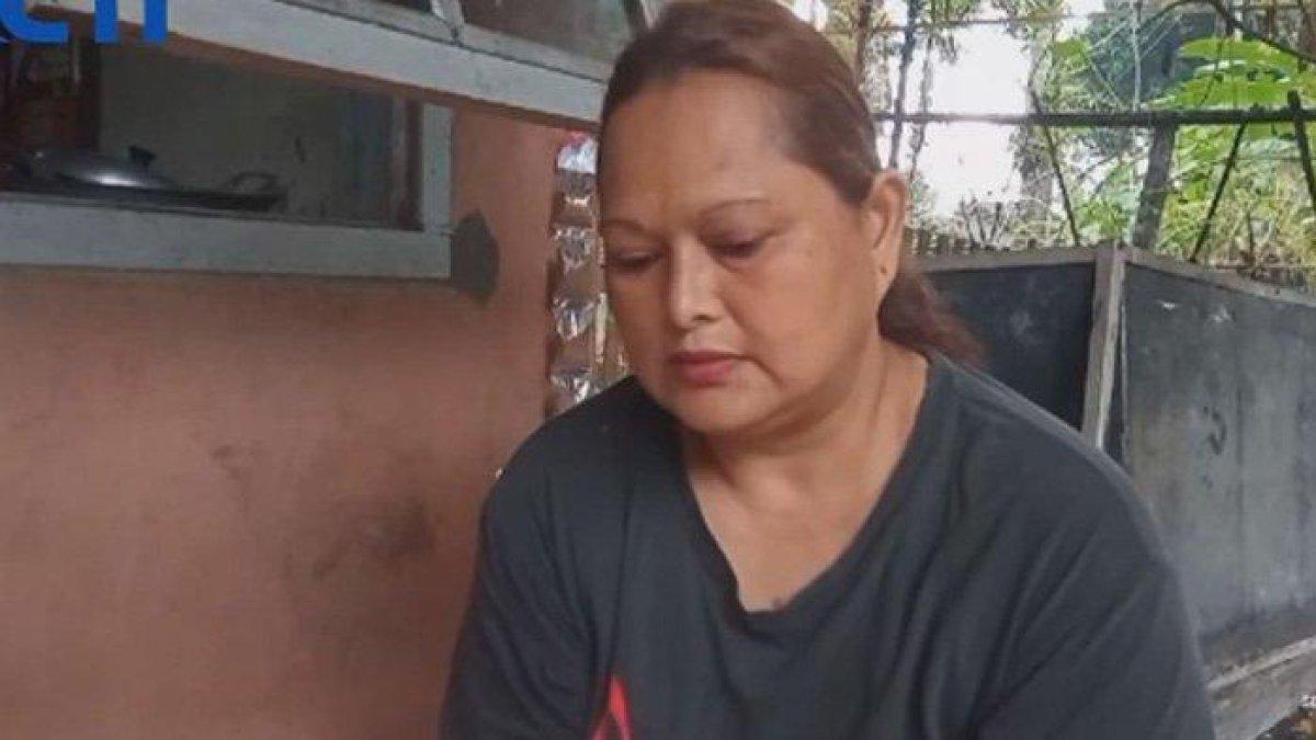 Viral curhatan warga miskin yang diusir dan rumahnya dibongkar gara-gara dituding tak coblos caleg yang diusulkan pemilik tanah. Padahal warga tersebut mengaku sudah mencoblos caleg tersebut tapi tetap saja diusir