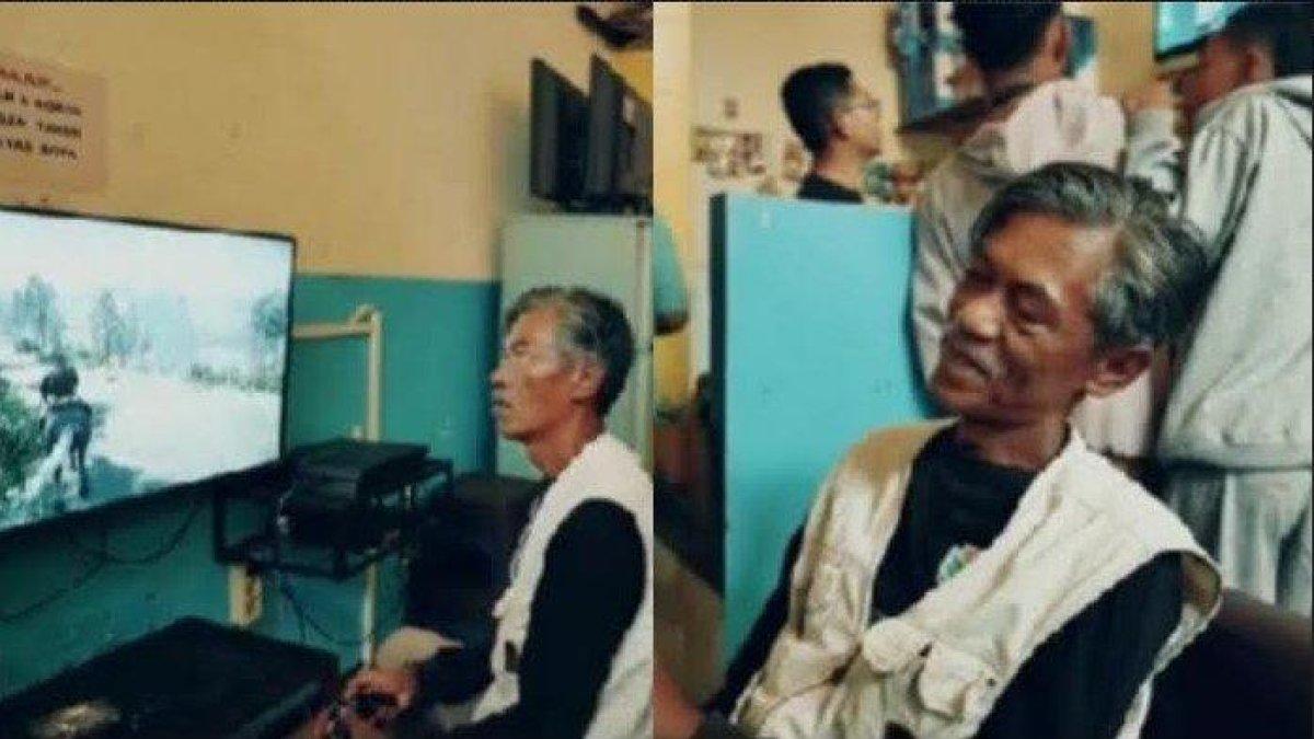 Viral seorang kakek masih hobi main PS di usianya yang sudah 52 tahun.