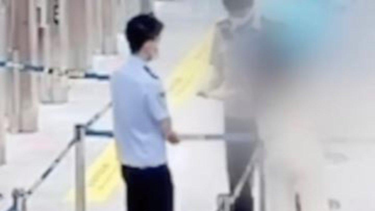 Wanita buat paspor palsu, sembunyikan usia asli dari pacar berondongnya.