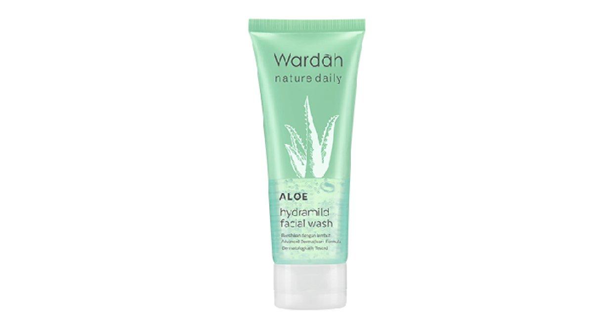 Wardah Nature Daily Aloe Hydramild Facial Wash
