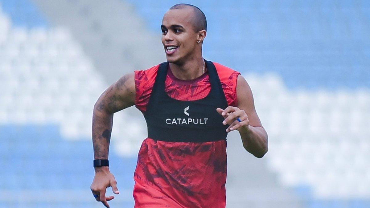 KABAR PERSIB BANDUNG - Wiliam Marcílio, pemain Persib Bandung sedang latihan, foto diolah dari Instagram Wiliam Marcílio pada 3 Juli 2025.