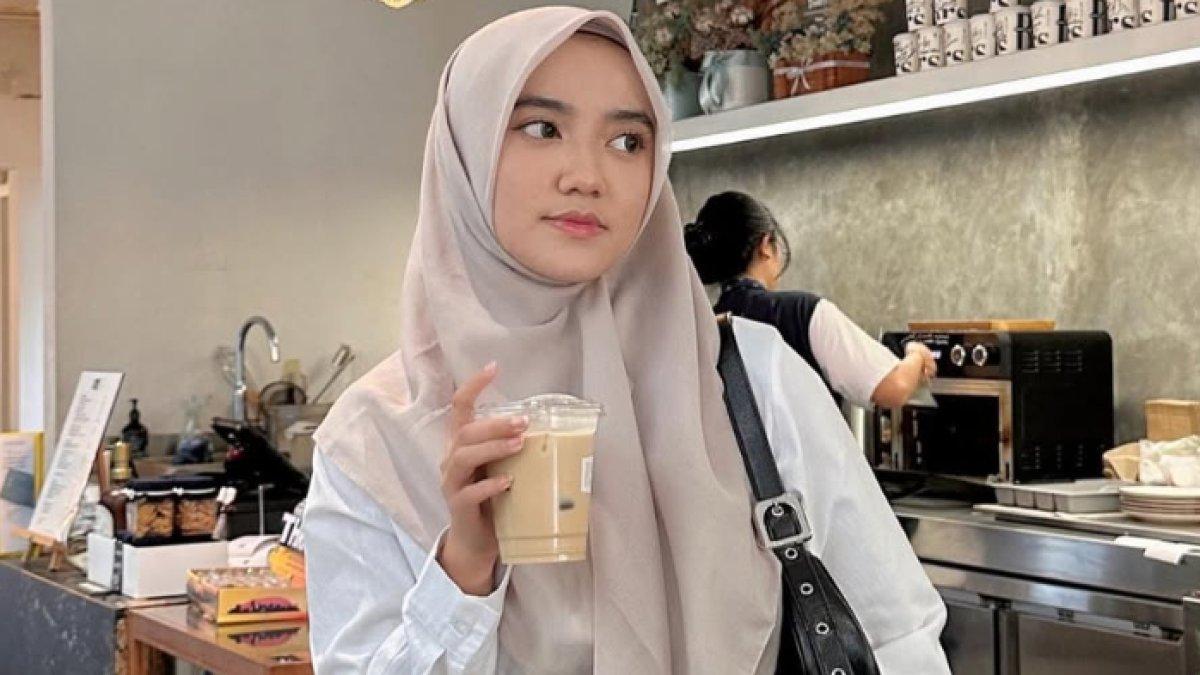 UTANG WIRDA MANSUR - Potret Wirda Mansur diambil dari Instagram pada Selasa (18/2/2025). Anak ustaz Yusuf Mansur itu ditagih utang lewat media sosial.