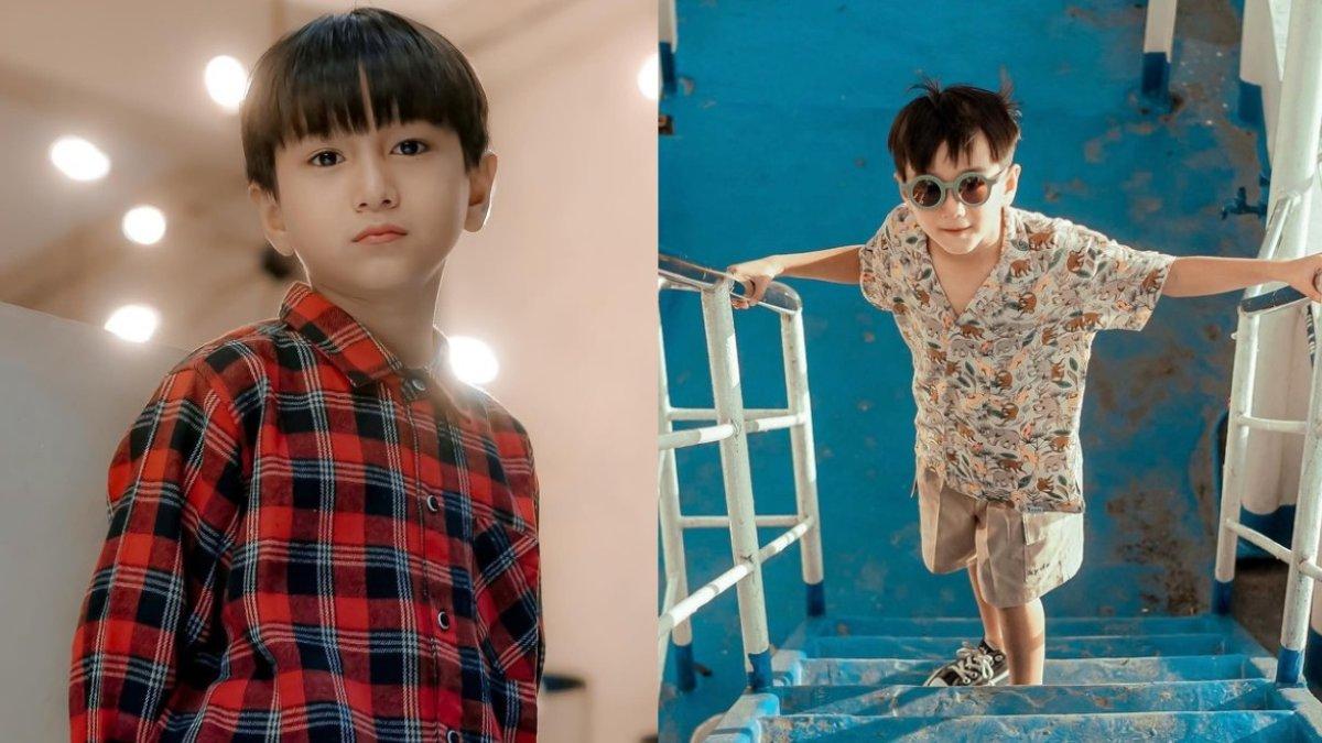 Yahya saat jadi model pakaian anak-anak