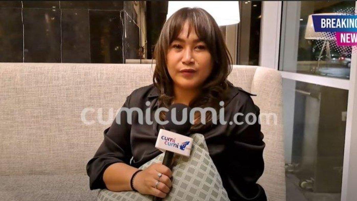 Yolo Ine mengungkap soal dugaan korupsi apartemen Lolly yang dilakukan oleh kakak Vadel Badjideh.