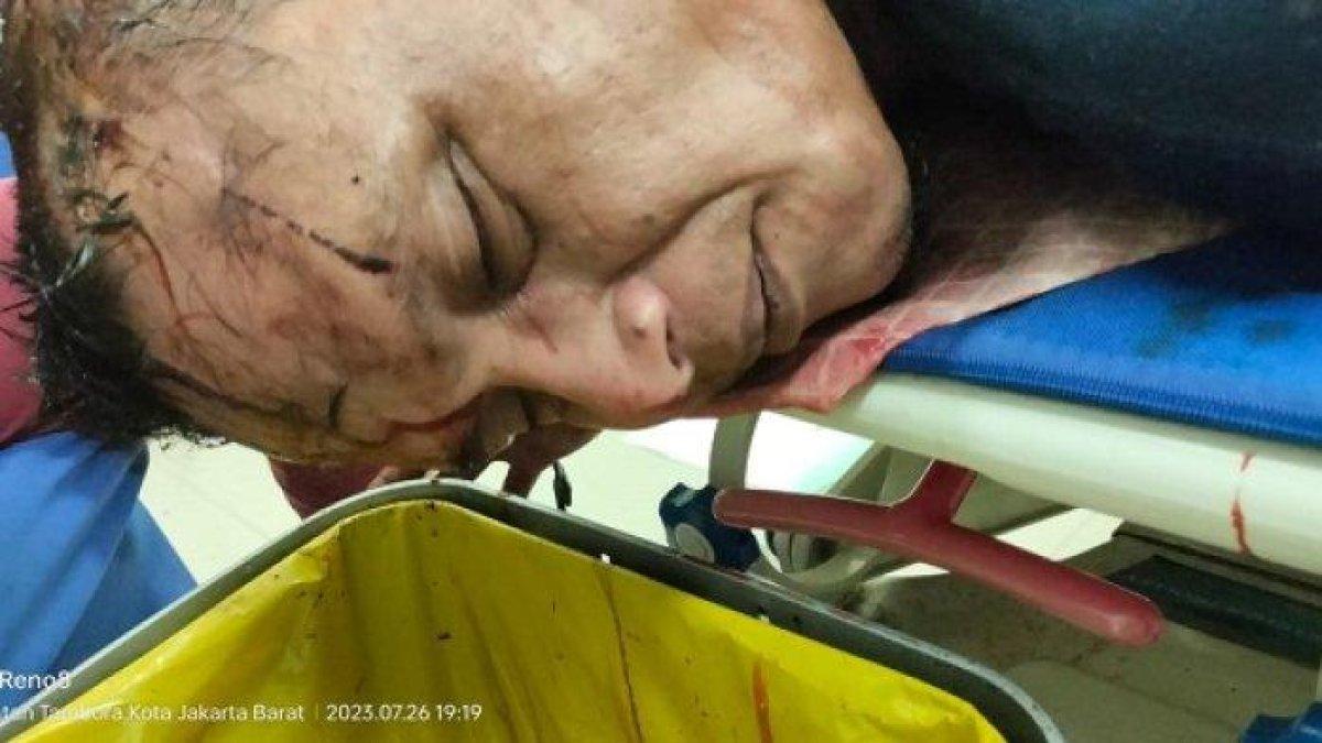 AA babak belur dihajar massa usai ketahuan curi kotak amal Masjid Al-Malaka