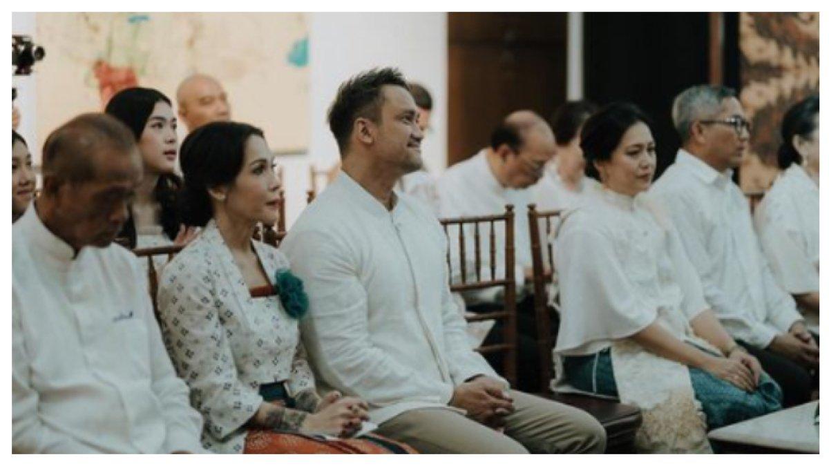 Pertunangan Nabila Sudiro anak Tora Sudiro dan Anggi