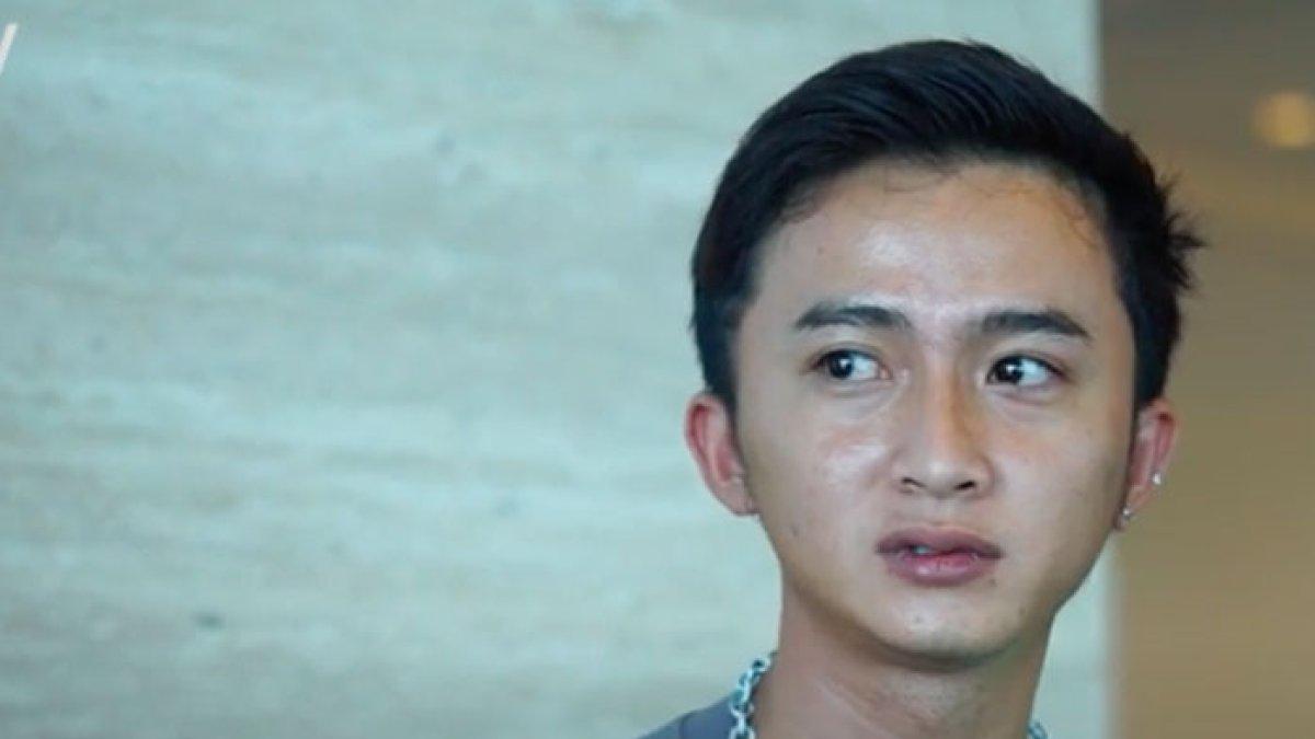 Asisten Raffi Ahmad, Sensen, buka suara soal kebiasaan Nagita yang beri karyawan makanan bekas.