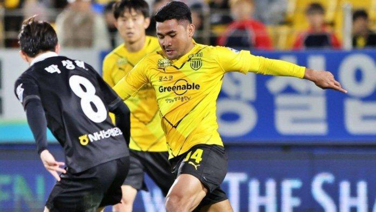 Asnawi Mangkualam bermain untuk Jeonnam Dragons
