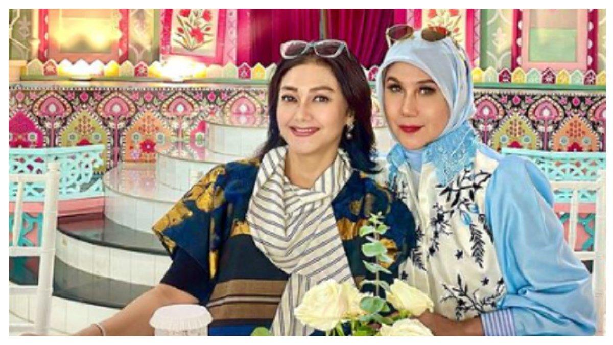 Potret Reuni Artis Lawas