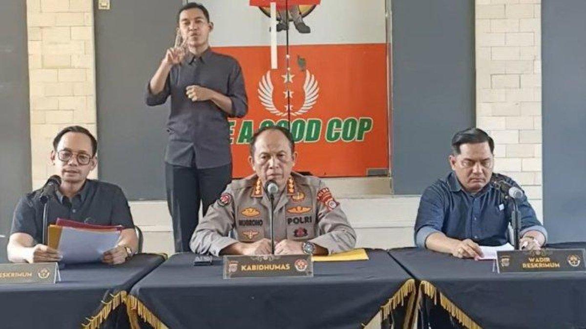 Dir Reskrimum Polda DIY, Kombes Pol FX Endriadi saat menjelaskan update kasus mutilasi di Sleman