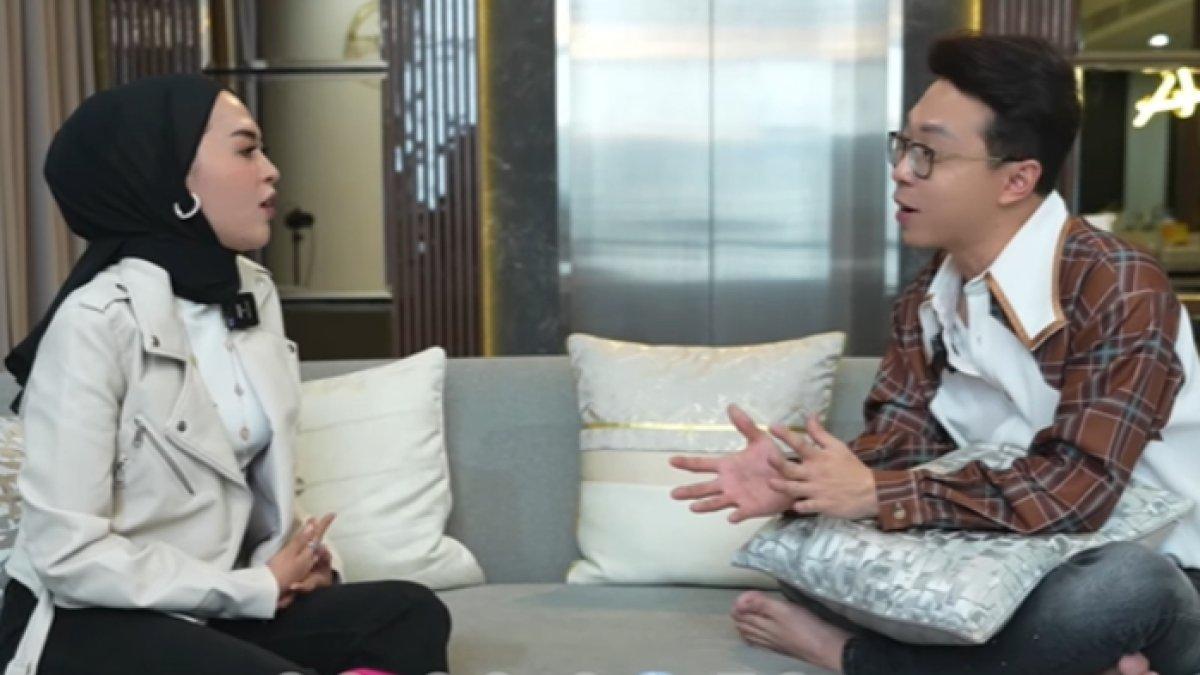 Meylisa Zaara saat curhat dengan Dokter Richard Lee terkait RK.