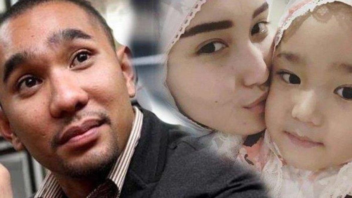 Enji mantan suami Ayu Ting Ting