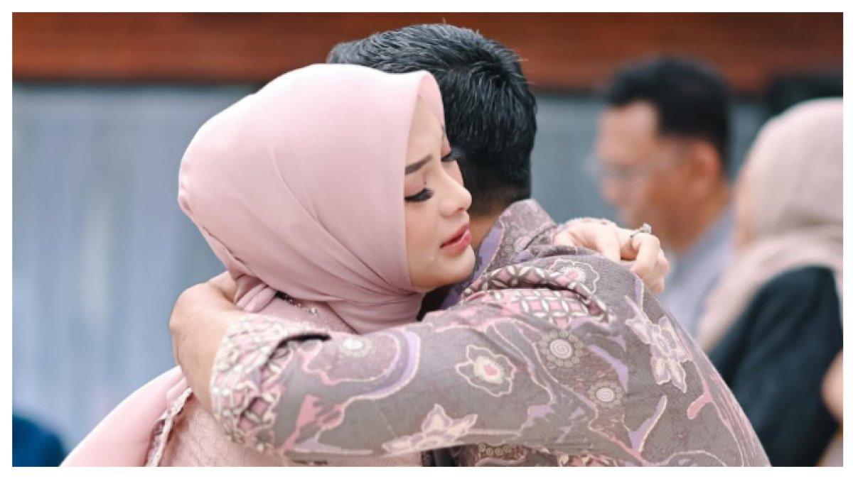 Tasyakuran 7 Bulanan Anak Ketiga Zaskia Gotik