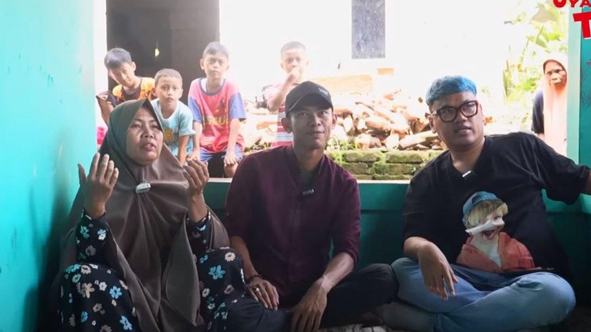 Ibu Fahmi terharu Uya Kuya bantu dan siap biayai pernikahan Fahmi yang baru