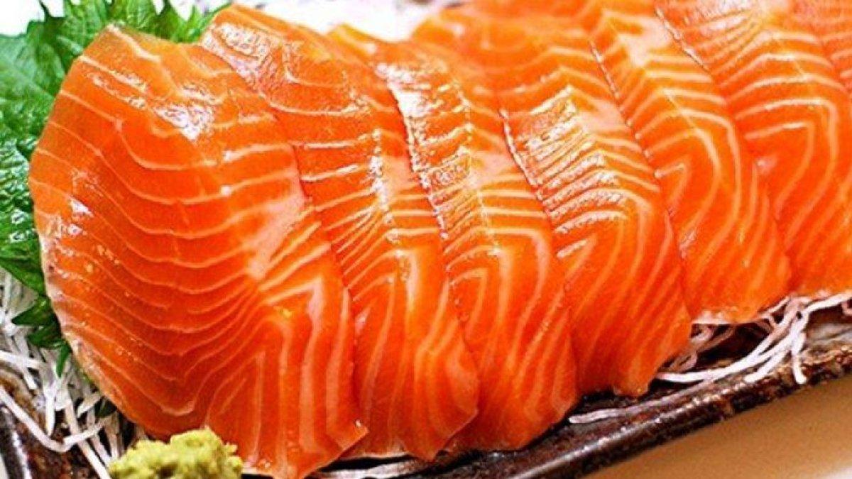 ikan salmon untuk mengobati kanker paru paru