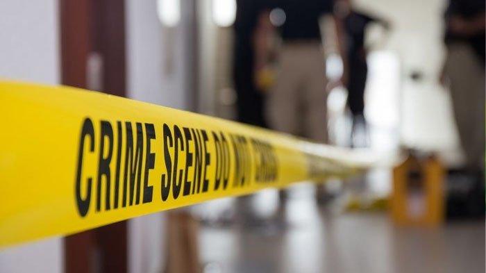 Ilustrasi garis polisi, seorang pria bacok tetangganya sendiri gegara cemburu.