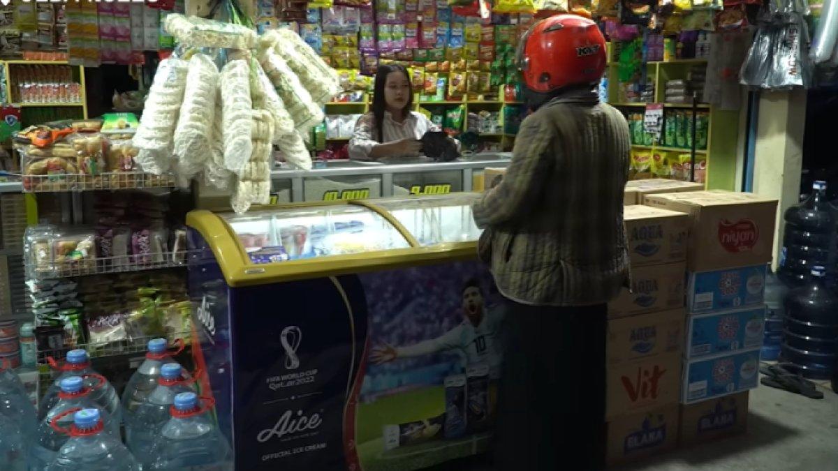 ILUSTRASI - Sistem kerja di warung Madura