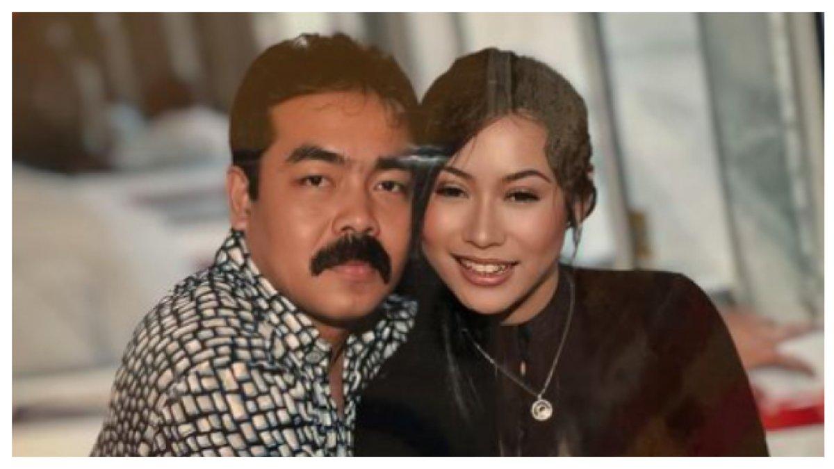 Mengenang foto lawas Inul dan Adam di perayaan ulang tahun anaknya.