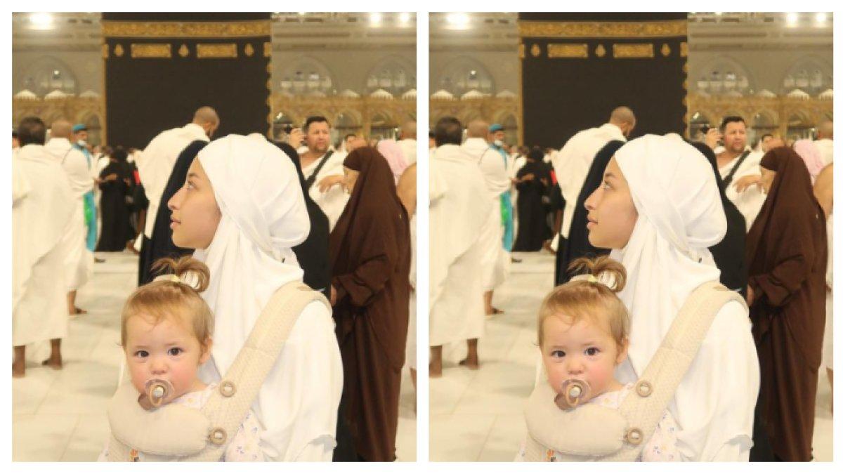 Momen Jennifer Coppen Umrah bersama Kamari