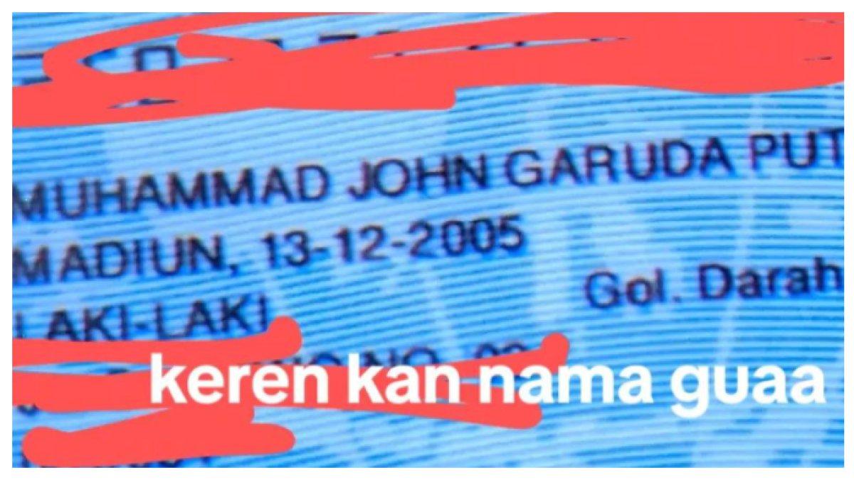 Pemuda ini kembali menceritakan pengalaman ibunya yang melahirkan di pesawat Garuda Indonesia.