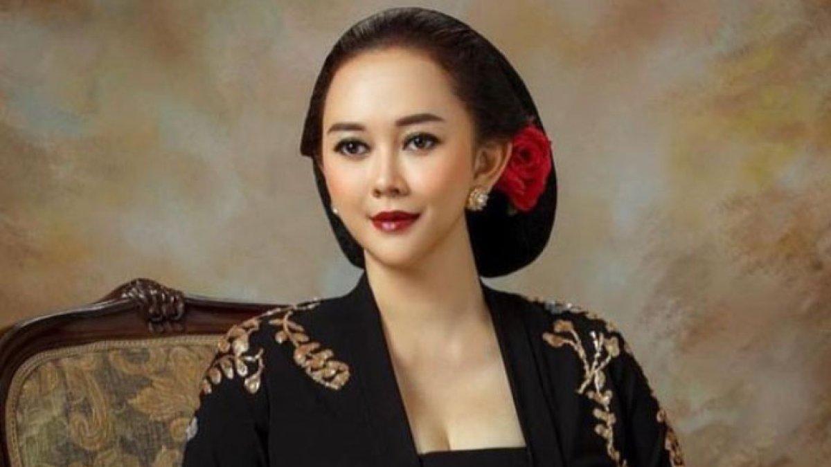 Kabar terkini Aura Kasih