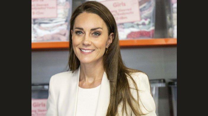 Kate Middleton sudah lama tak ikuti tugas kerajaan karena operasi perut