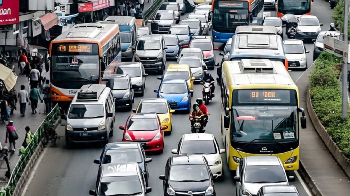 Berikut ini 4 kota yang dinobatkan paling macet di Indonesia, juaranya bukan Jakarta atau Surabaya, jarak 10 KM butuh waktu setengah jam lebih.