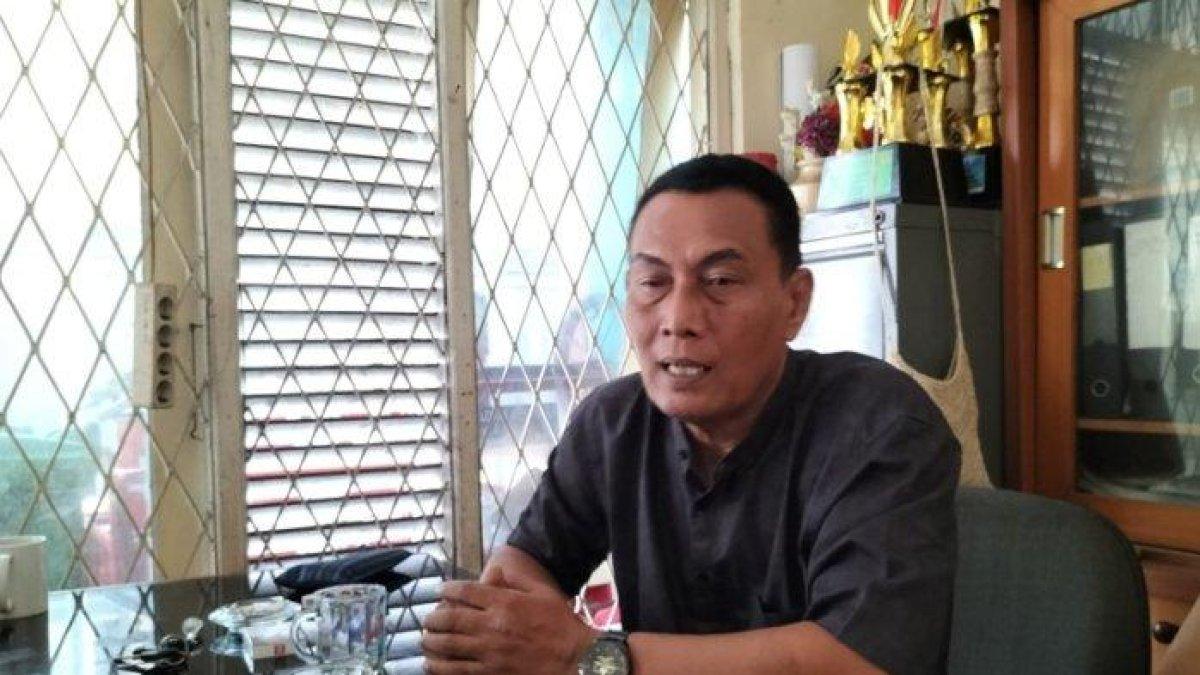 Ketua RW 07 Kelurahan Cipete Utara, Eko Raharjo saat diwawancarai soal peristiwa main hakim sendiri di Jalan H Jian 2B, Kebayoran Baru, Jakarta Selatan, Rabu (26/7/2023).