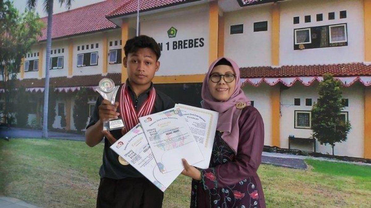 M Khaidar Khamzah siswa lolos di 13 universitas bergengsi di luar negeri