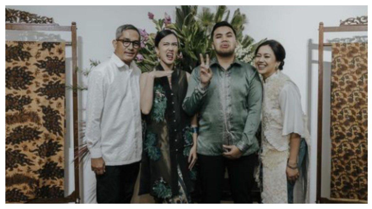 Pertunangan Nabila Sudiro anak Tora Sudiro dan Anggi