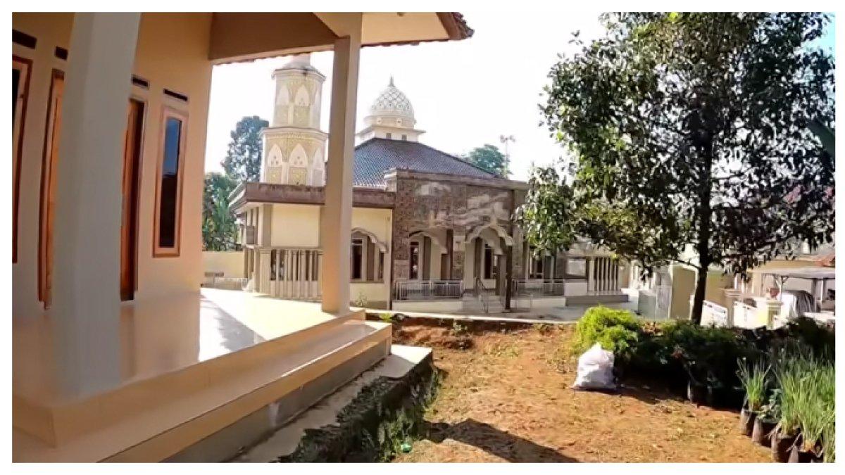 Viral kampung jutawan di Bandung Barat, bangun masjid Rp3,6 miliar