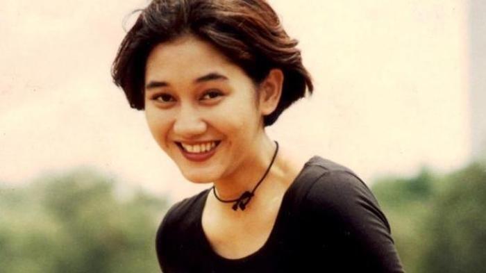 Mendiang Nike Ardilla