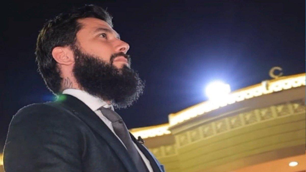 ose Ignacio Peleteiro atau yang beken dengan panggilan Jota, masuk Islam.