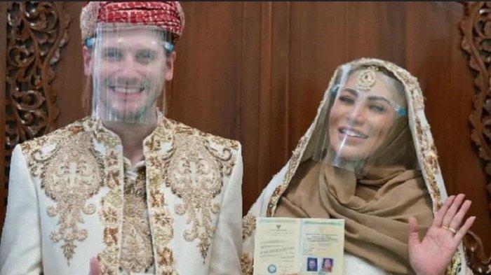 Potret Taha Gokhan Arikan dan Cinta Penelope