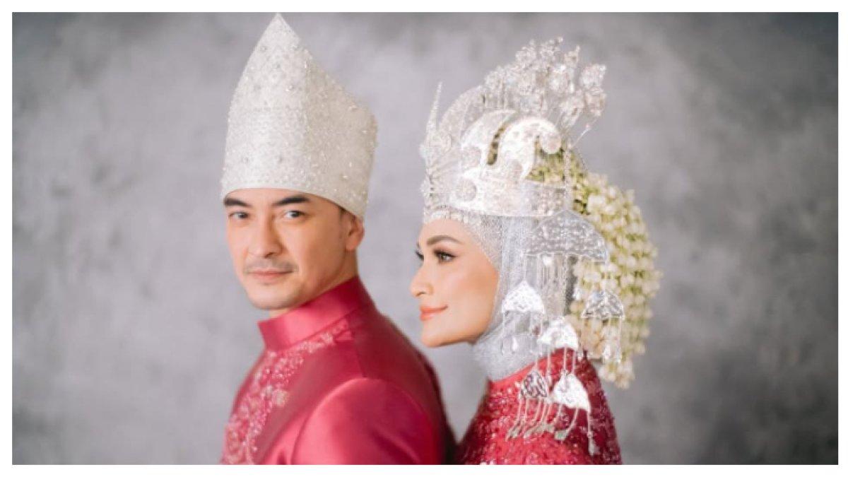 Potret Resepsi Pernikahan Putri Zulhas dan Zumi Zola