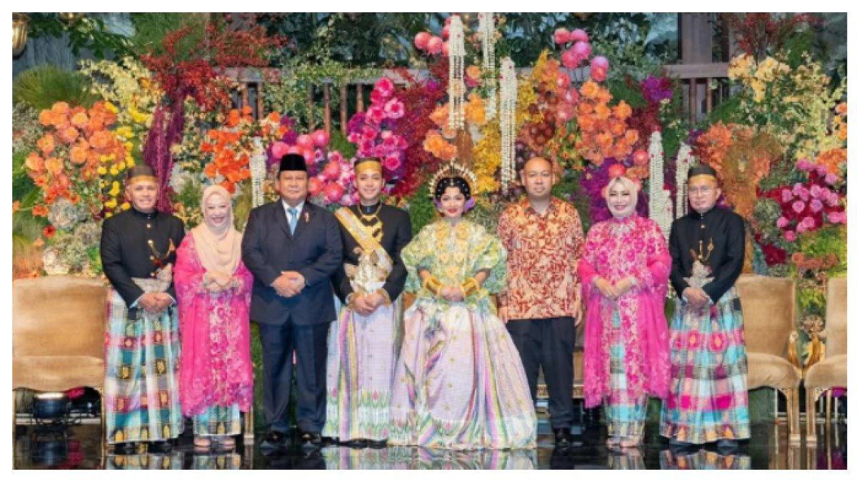 REUNI 3 PRESIDEN -