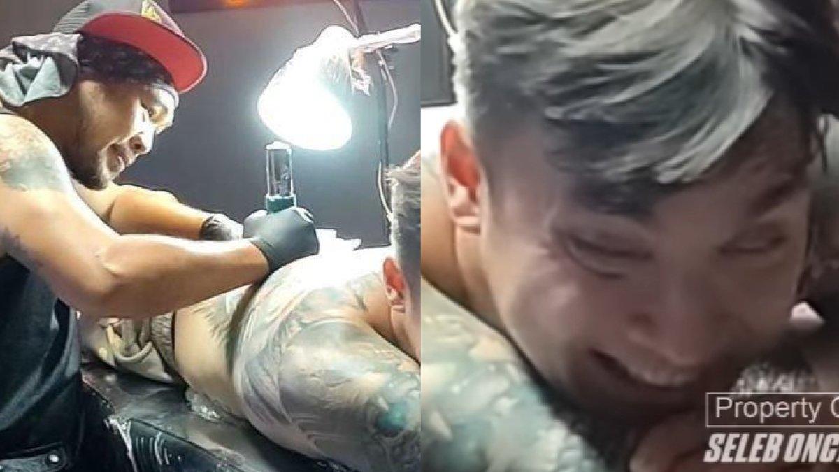 Rendy Kjaernett akhirnya hapus tato wajah Syahnaz di punggungnya