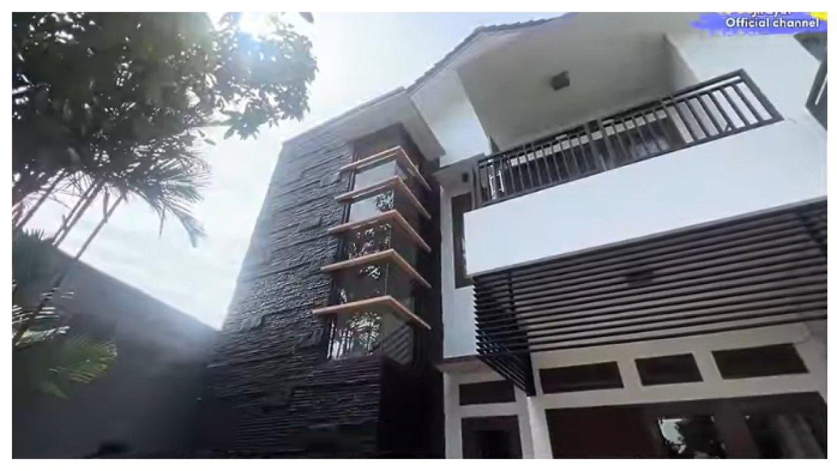 Rumah Baru Jirayut