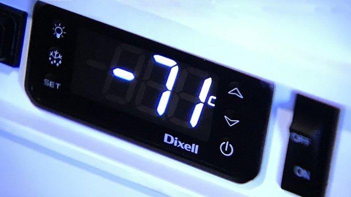 menjaga suhu udara agar tetap stabil untuk mengobati biduran