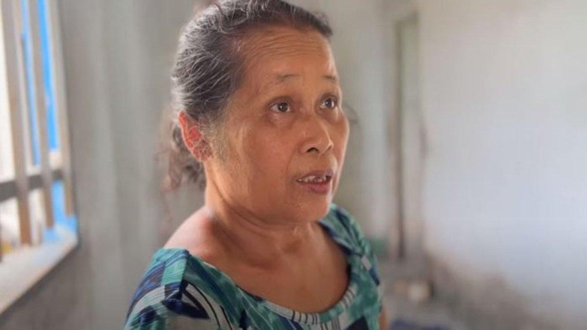 Seorang wanita 65 tahun tega merantai kaki suami dan anaknya selama 40 tahun