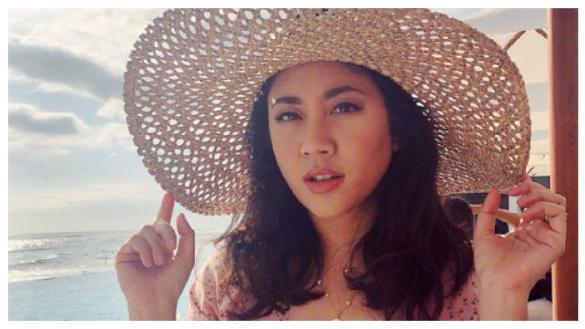Sherina Munaf Liburan bersama Triawan di Labuan Bajo