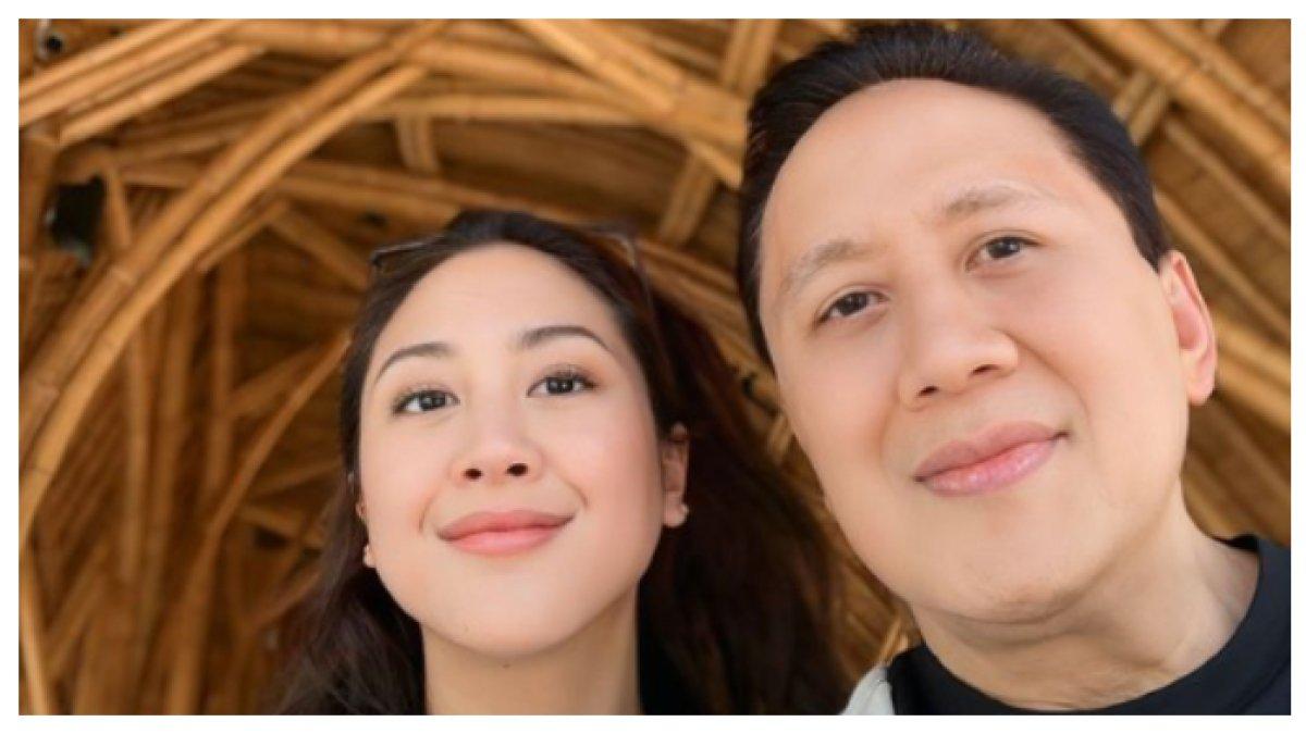 Sherina Munaf Liburan bersama Triawan di Labuan Bajo