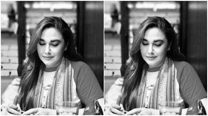 Sosok artis Nia Zulkarnaen