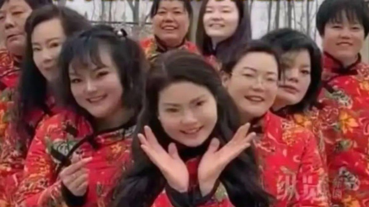 Sepasang suami istri di Tiongkok dikaruniai sembilan putri, semua anaknya diberi nama unsur laki-laki.