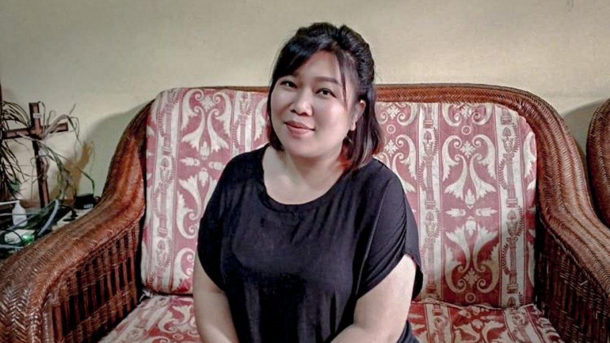 Theodora Mayang (37) korban TPPO Myanmar saat ditemui di kediamannya di Bandung Barat, Senin (6/6/2023).