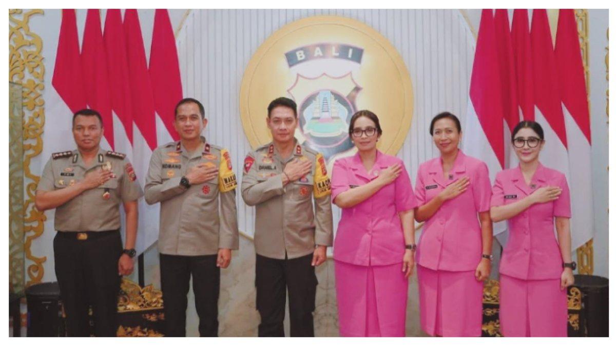 Potret Harmonis Uut Permatasari dan Tri Gofrrarudin Pulungan