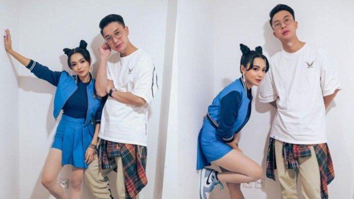 Wika Salim dan Max Adam.