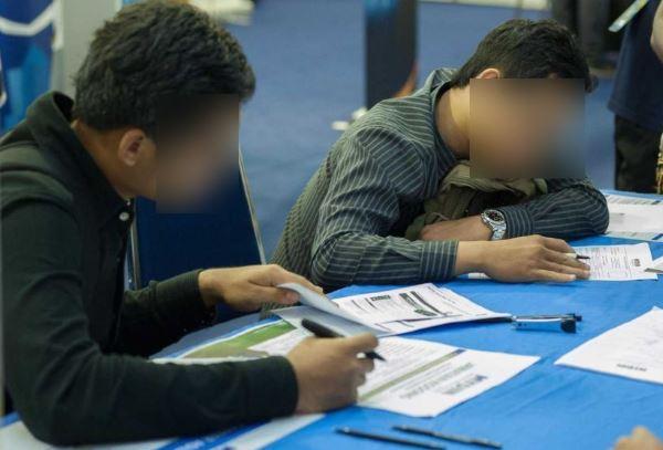 Seorang pria menuai pujian dari warganet, selalu menyisihkan uang untuk orangtua meski gaji bulanannya hanya sedikit