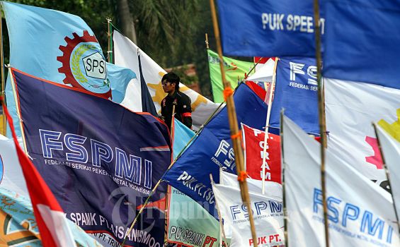 Buruh Demo, Kawasan Industri Pulogadung Rugi Miliaran Rupiah ...