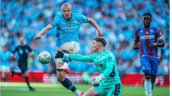AKSI HAALAND - Aksi penyerang Manchester City, Erling Haaland saat melawan Crystal Palace pada pertandingan final Piala FA di Stadion Wembley, pada Sabtu (17/5/2025) malam WIB. (Laman resmi Manchester City).